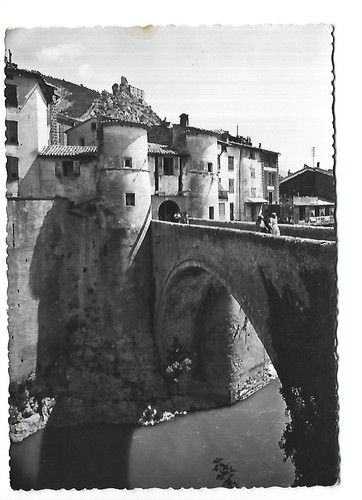 Entrevaux black and - black, white