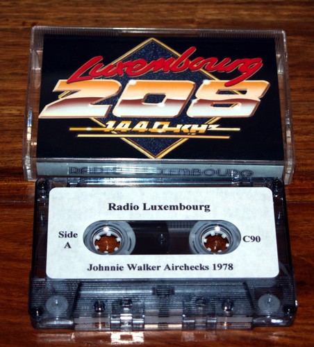 Radio luxembourg johnnie - radio,
