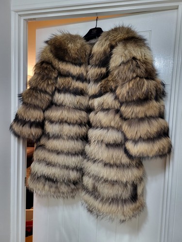 Real fur coat fox - fox,
