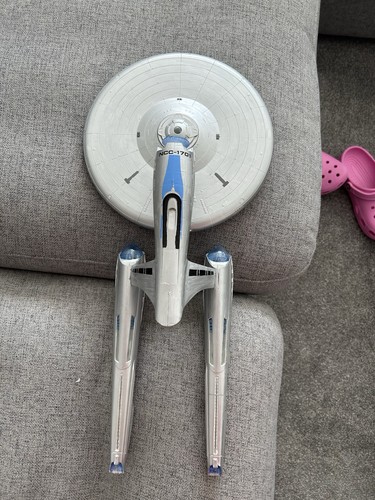 Star trek enterprise model - star,