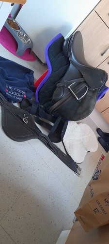 Equestrian joblot jump saddle - joblot..jump,