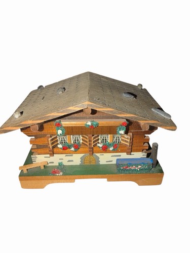 Vintage cuendet swiss - swiss, chalet