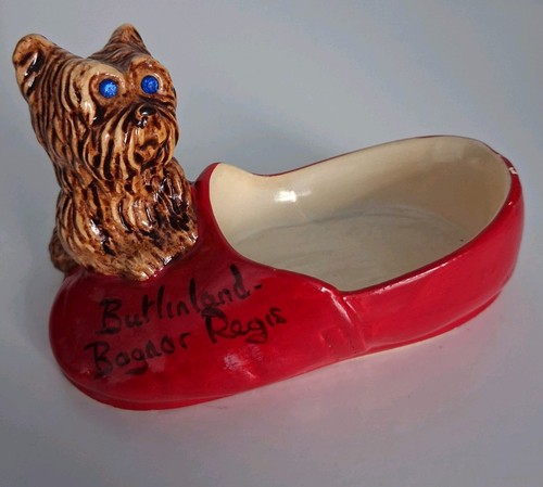 Vintage yorkshire terrier with - yorkshire,