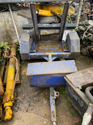 Roller trailer with tool - roller,