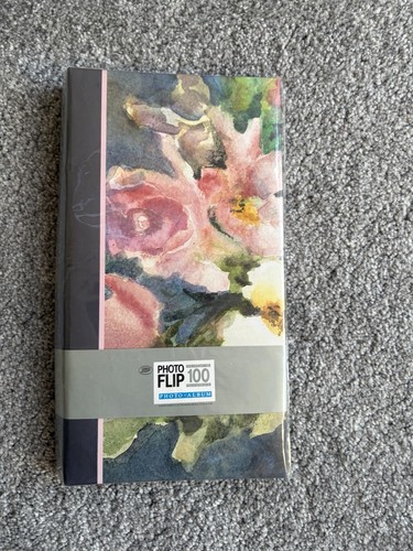 Boots vintage floral photo - floral,