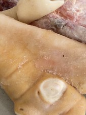 FRESH COW LEG WITH BONE -