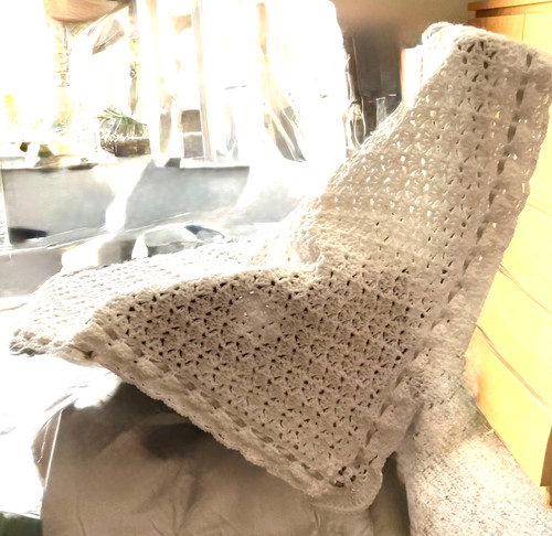 Baby shawl hand crocheted - baby, in