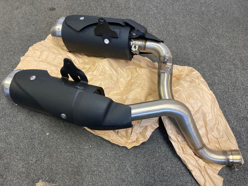 Genuine pair triumph speed - genuine,