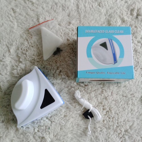 Magnetic window cleaner double - magnetic,