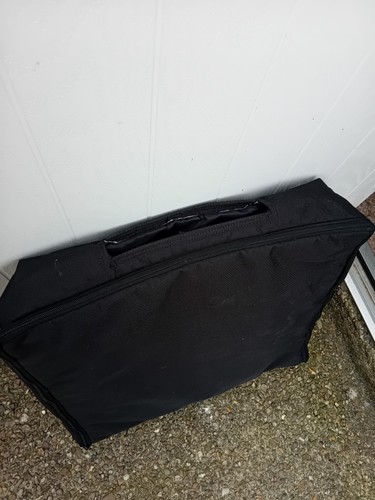 Protective padded zipped carry - zipped,