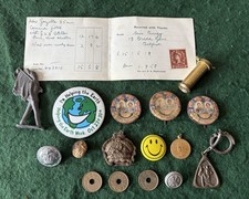 Various Old Badges & Collectables.