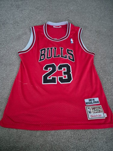 Mitchell ness chicago bulls - mitchell, &
