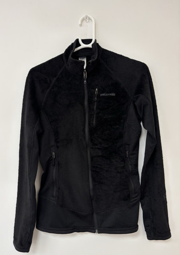 Patagonia women small r2 - women’s,
