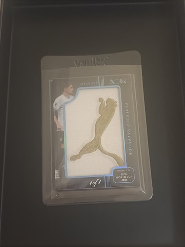 Panini noir jumbo relic - 1,