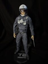 Sideshow Terminator 2 Judgement Day T-1000 figure