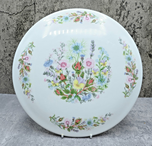 Aynsley wild tudor fine bone - fine,