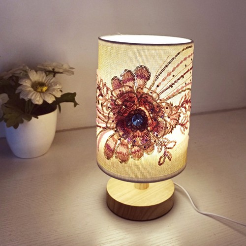 Table lamp floral pattern - 3d,