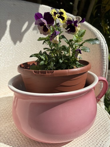 Vintage pink and white ceramic - vintage,