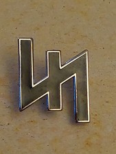 Black Viking Rune badge - 22mm