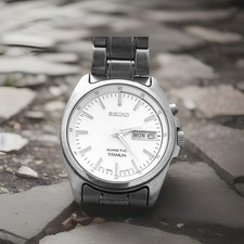 Rare Seiko Kinetic - Titanium