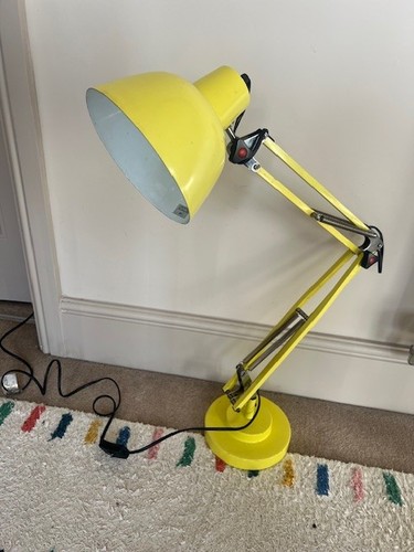 Anglepoise style desk - style, lamp