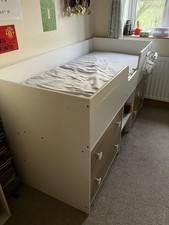 Child’s Mid Sleeper Cabin