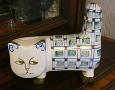 Rare Arthur Wood Cat Money Box - 1960's - lovely condition