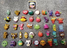 Moshi Monsters Figures Rare Lady Goo Goo Sticker