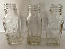 3  VINTAGE EIFFEL TOWER