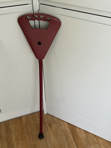 Flipstick walking stick seat - /,