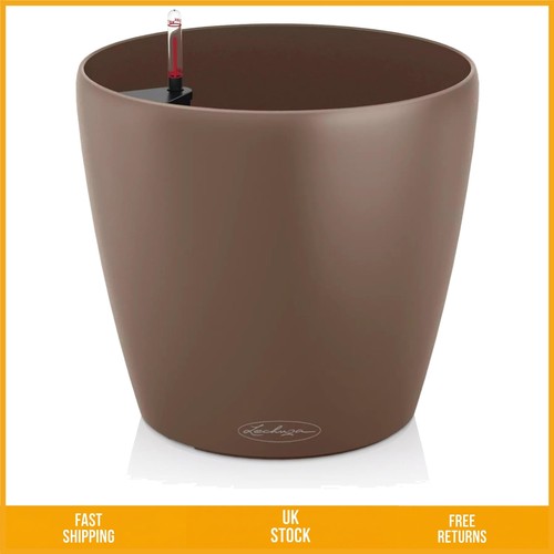 Self watering plant pot - self,
