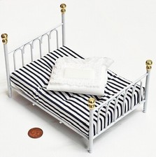 Dolls House Metal Double Bed