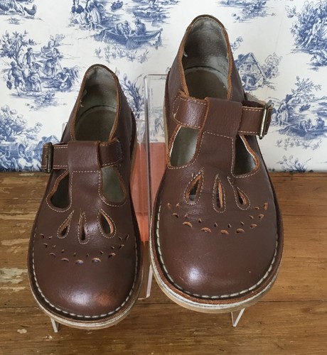 Red dead jade brown leather - dead,