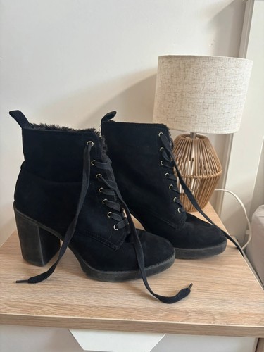 Black faux suede lace - suede,