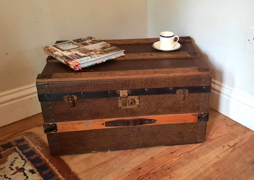 Vintage wooden chest - chest, box