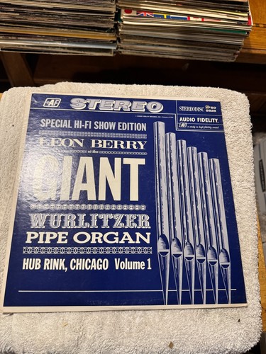 Leon berry giant wurlitzer - leon,
