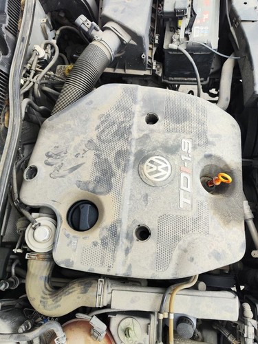 1874837 engine cover