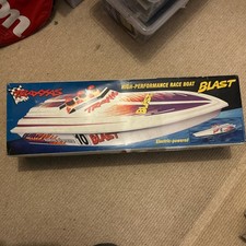 Traxxas Blast High-Performance