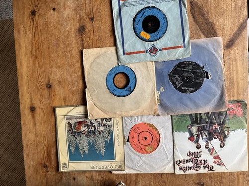 Vintage vinyl singles - x,