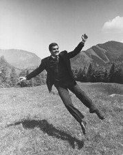 Omar Sharif - The Yellow