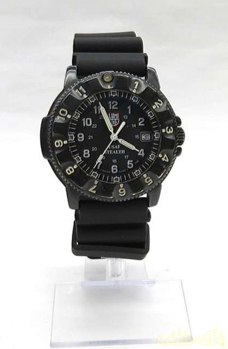 Luminox quartz analog watch - quartz,