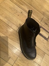 Dr. Martens 1460 Pascal 8-Eye Size 7 Women's Boot - Black