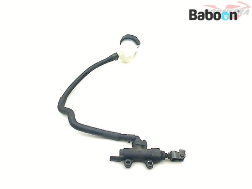 Brake master cylinder - master, rear