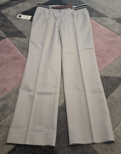 Bnwt farah ultra stretch - farah,