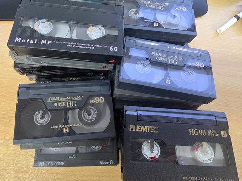 Assorted 8mm hi8 - x,