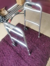 Walking Mobility Colapsable Frame In Excellent Condition