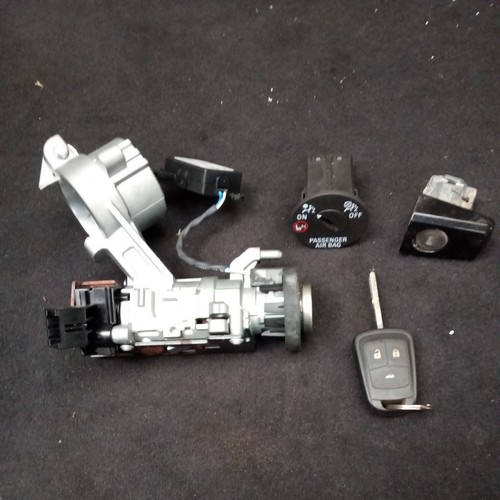 Vauxhall astra mk6 genuine - vauxhall, j
