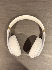 Beats by Dr. Dre Studio 3