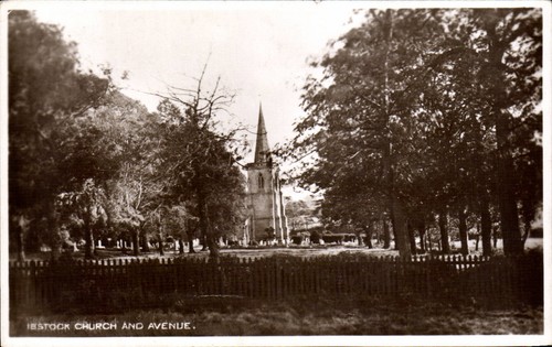 Ibstock church avenue - &, avenue.