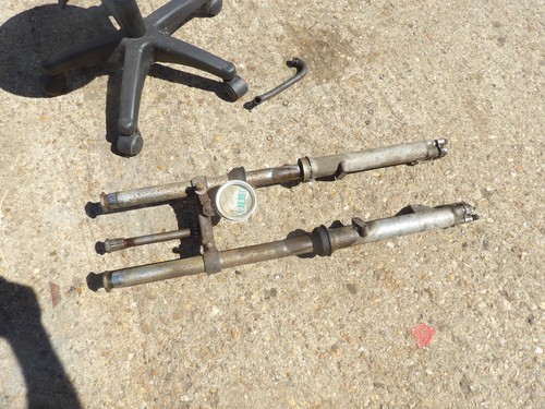 Triumph t120 tr6 forks - t120,
